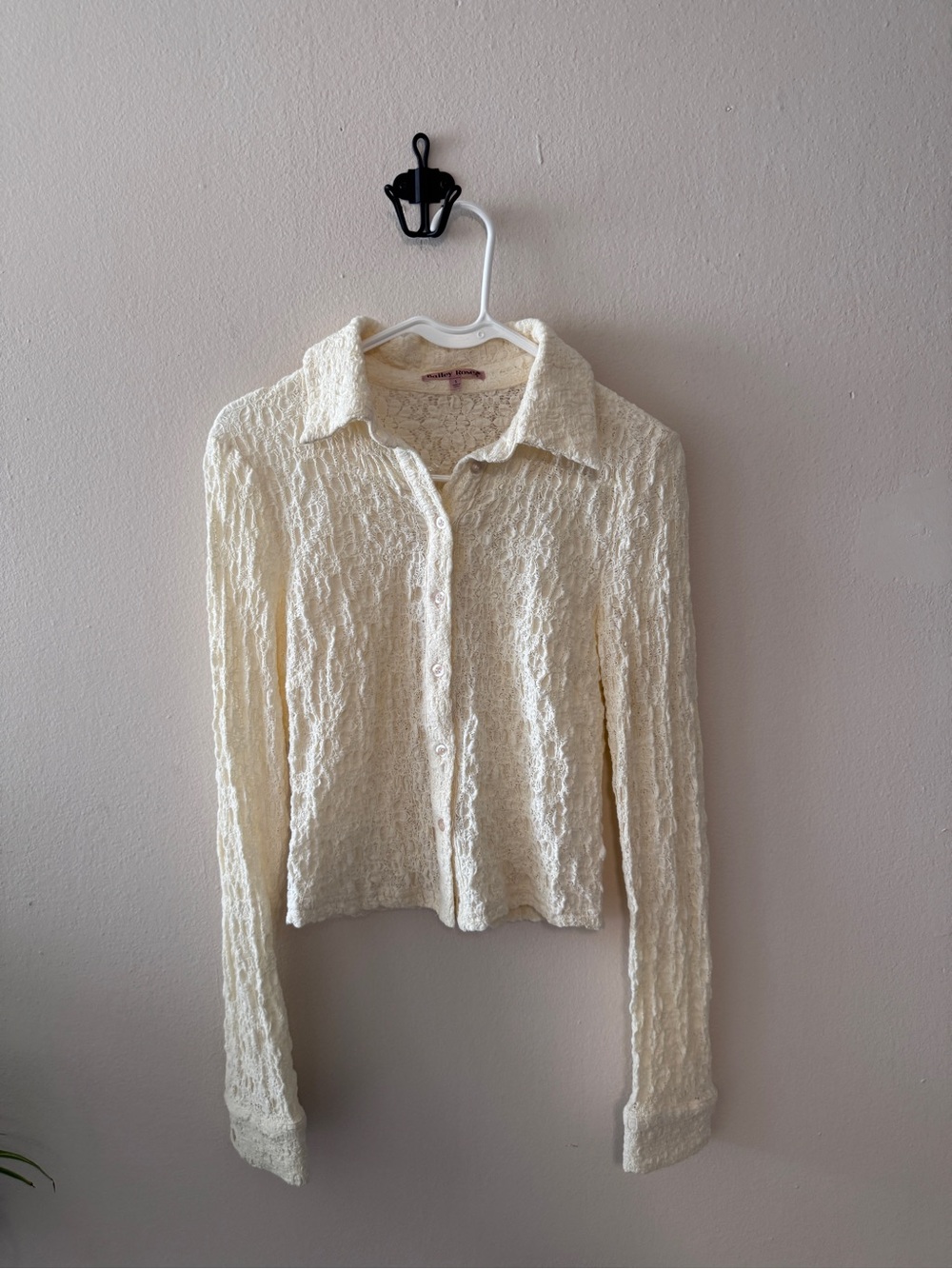 Cream white Button-Up Women's Top Bailey Rose textured long sleeve blouse